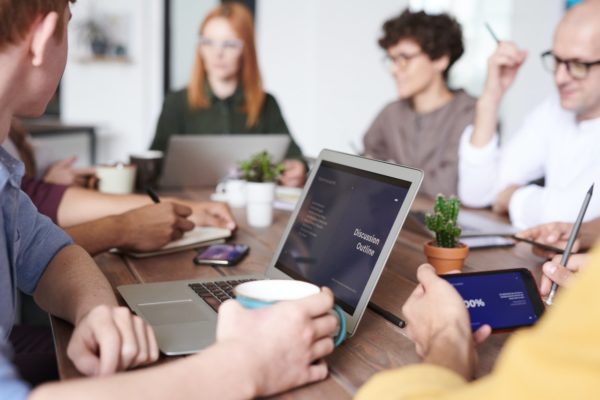 ¿Qué es el CFO y qué beneficios puede dar a tu empresa?
